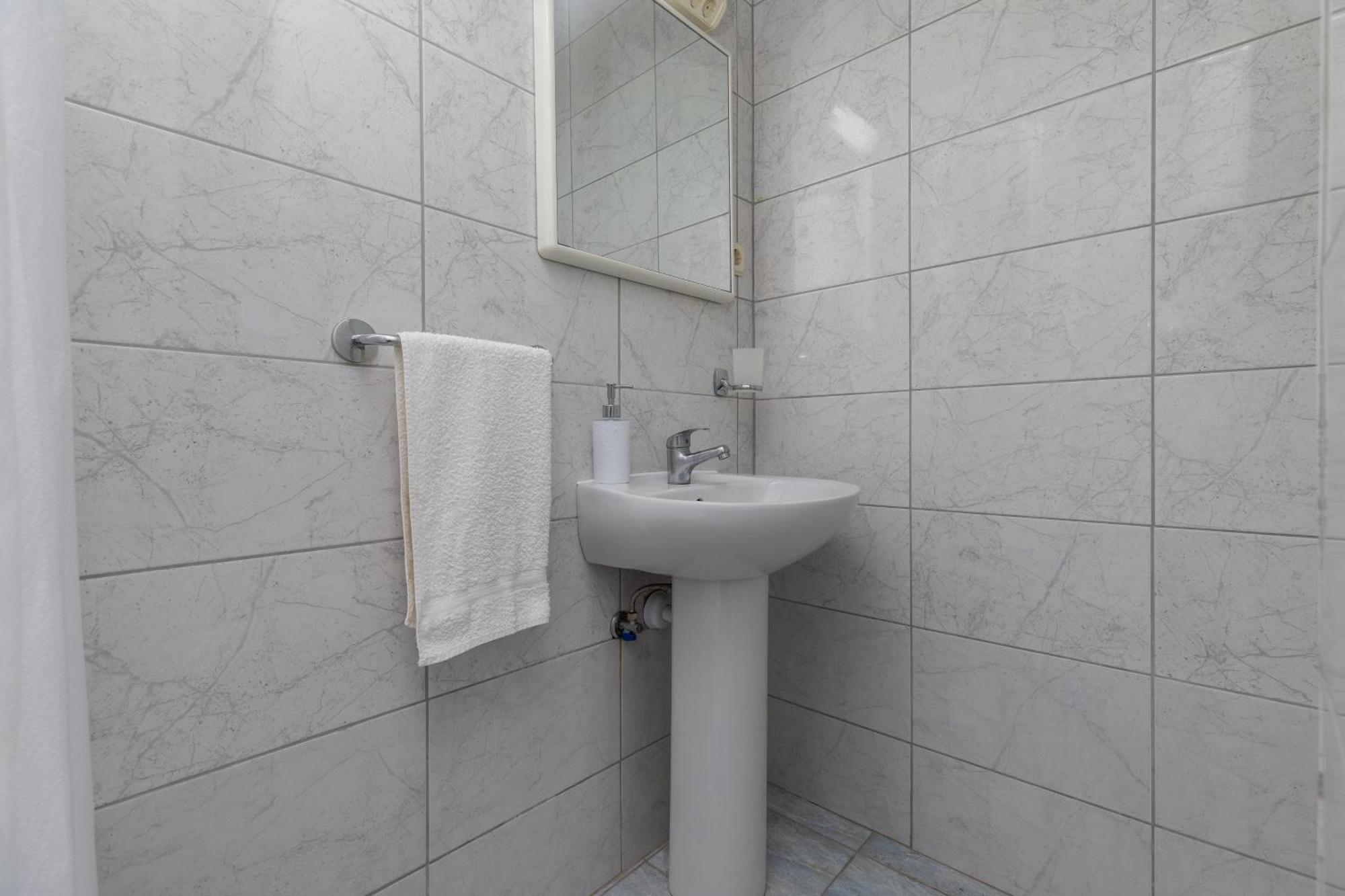 Apartments By The Sea Podaca, Makarska - 515 Екстер'єр фото